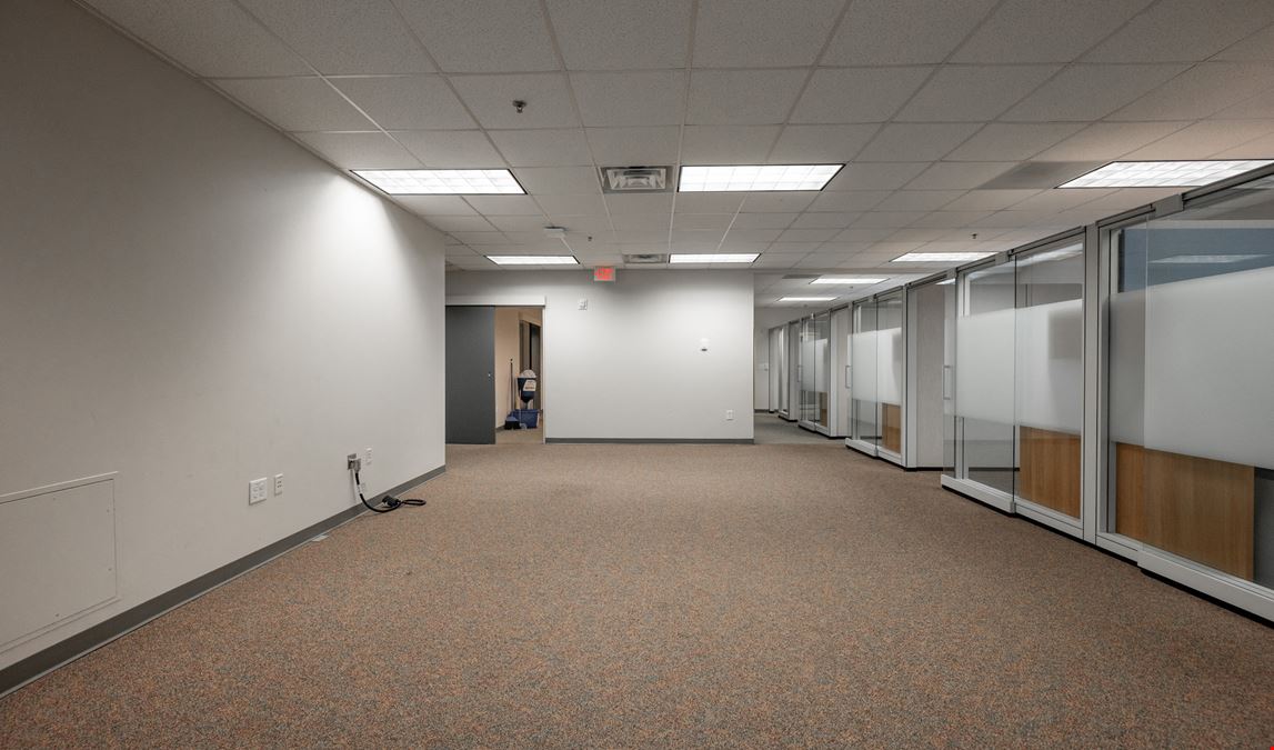 Willow Creek Professional Center