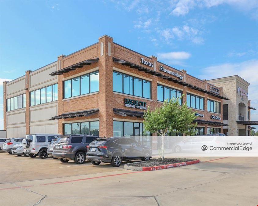 3725 & 3729 East League City Pkwy