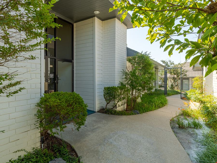 Wilshire Gardens Office Park