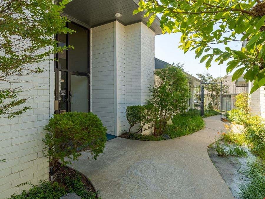 Wilshire Gardens Office Park