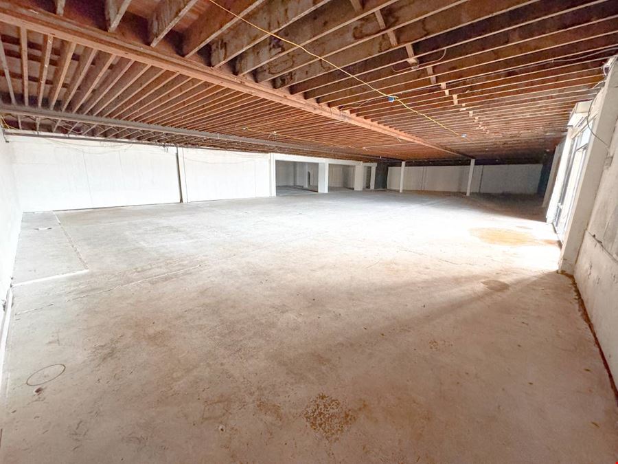 5424 International Blvd