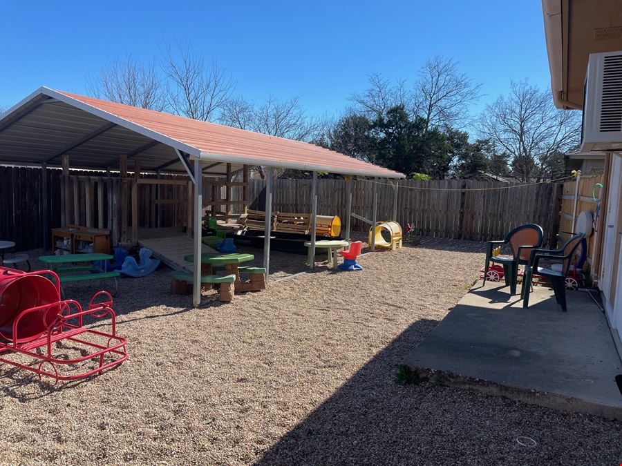2100 S Bagdad Rd