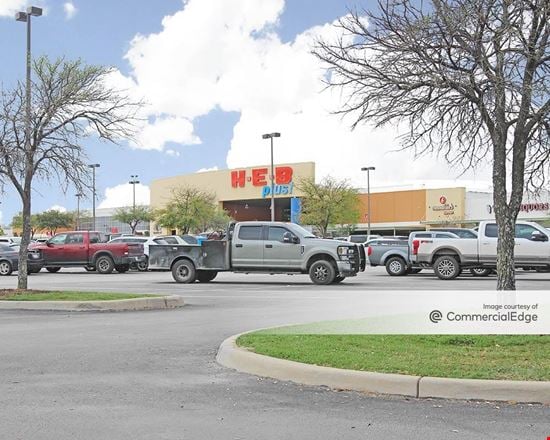 Preview of Retail space for Rent at 651 North US Highway 183