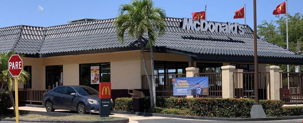 Plaza Vega Baja Retail Spaces - FOR LEASE
