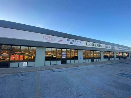 Preview of commercial space at 708 Fort Crook Road North