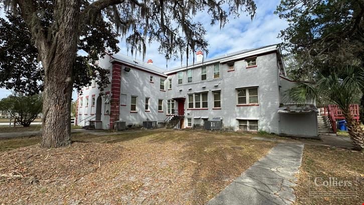 For Sale or Lease | 33,744± SF in 12 Freestanding Buildings
