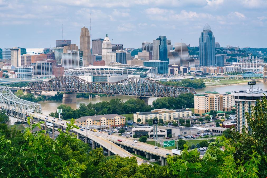 Radisson Cincinnati Riverfront