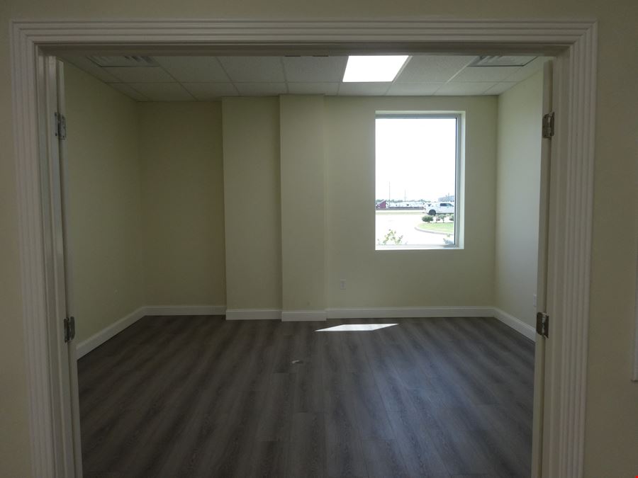 500 Commerce Parkway