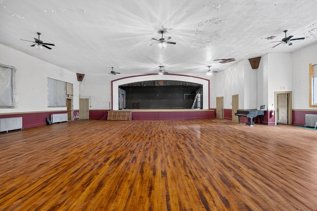 1450 McKinstry St - Bethlehem Lutheran School
