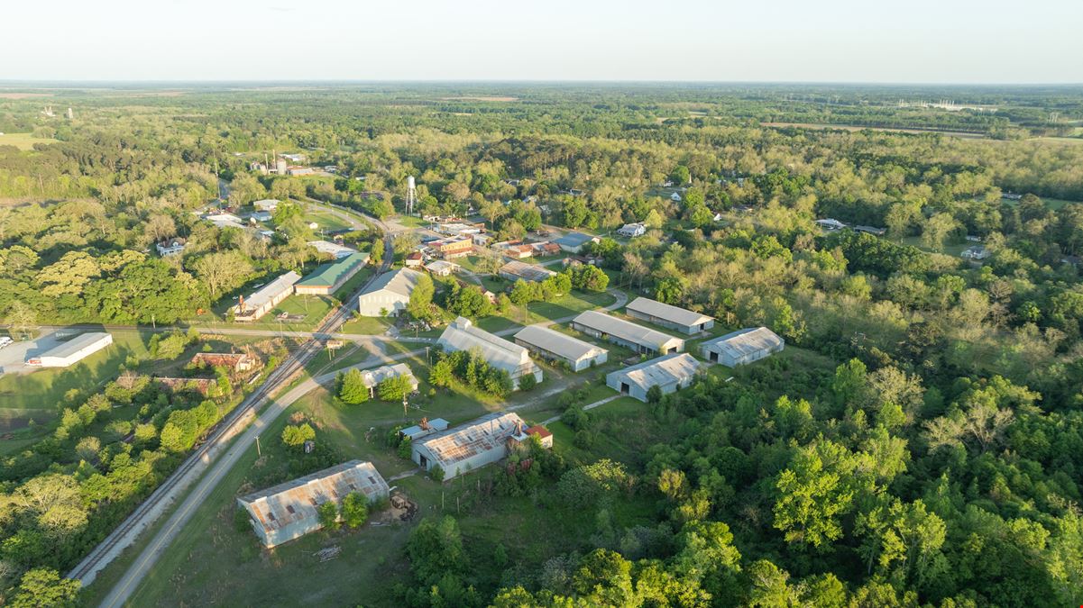 Leslie, Georgia - Cotton/Peanut Warehouses