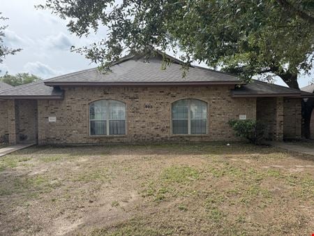 Preview of Multi-Family space for Sale at 902 Azalea