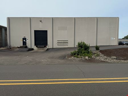 Preview of commercial space at 3025 A Industrial Way NE