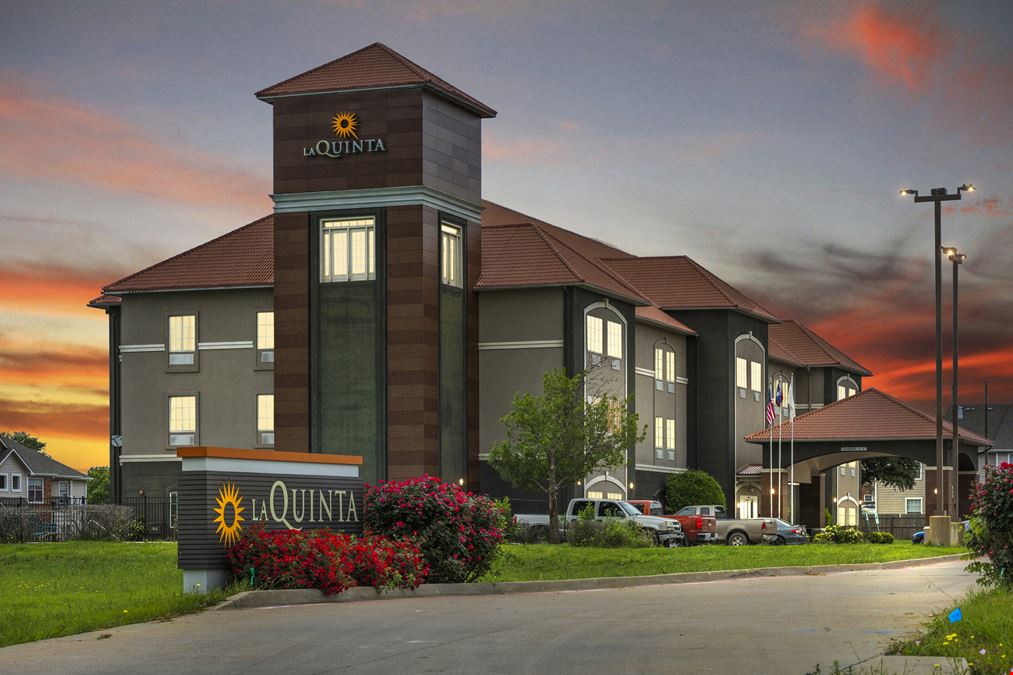 La Quinta Inn & Suites - Hillsboro, TX