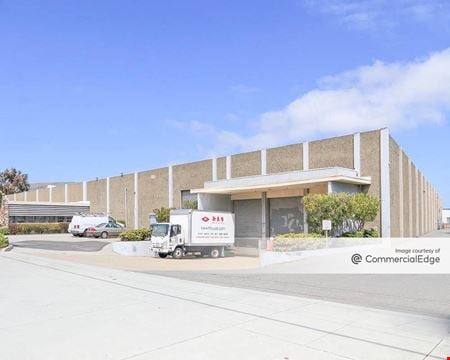 Preview of Industrial space for Rent at 405 South Airport Blvd