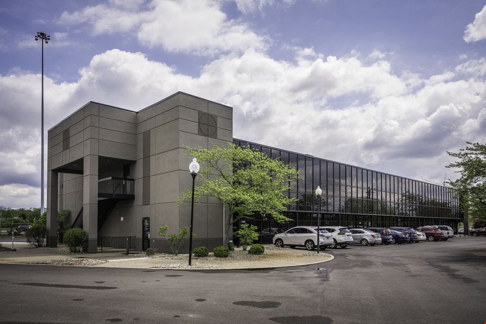 Executive Park -  Office and Medical for Lease - St. Matthews