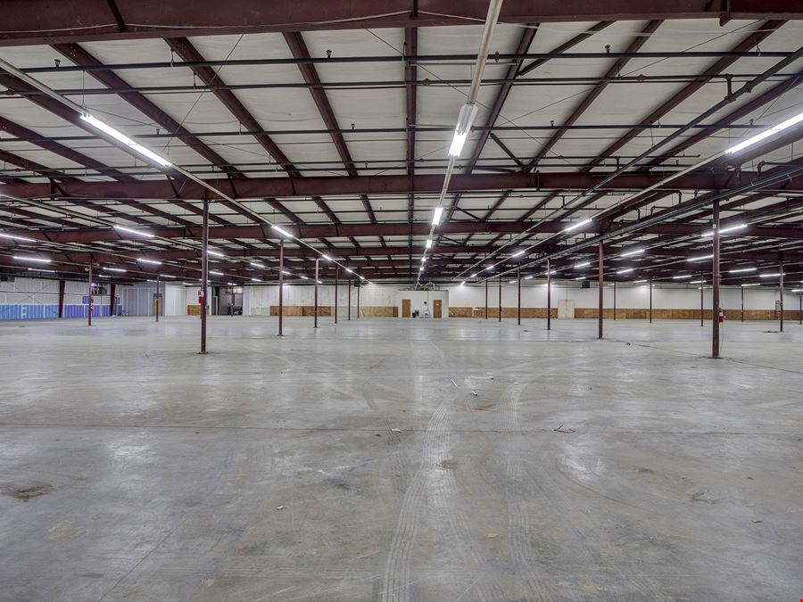 50,500 SF Distribution/Warehouse Opportunity
