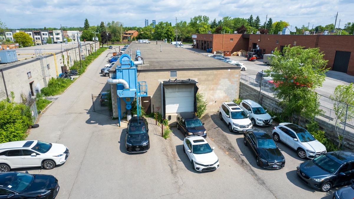 375 John Street, Markham, ON L3T 5W5