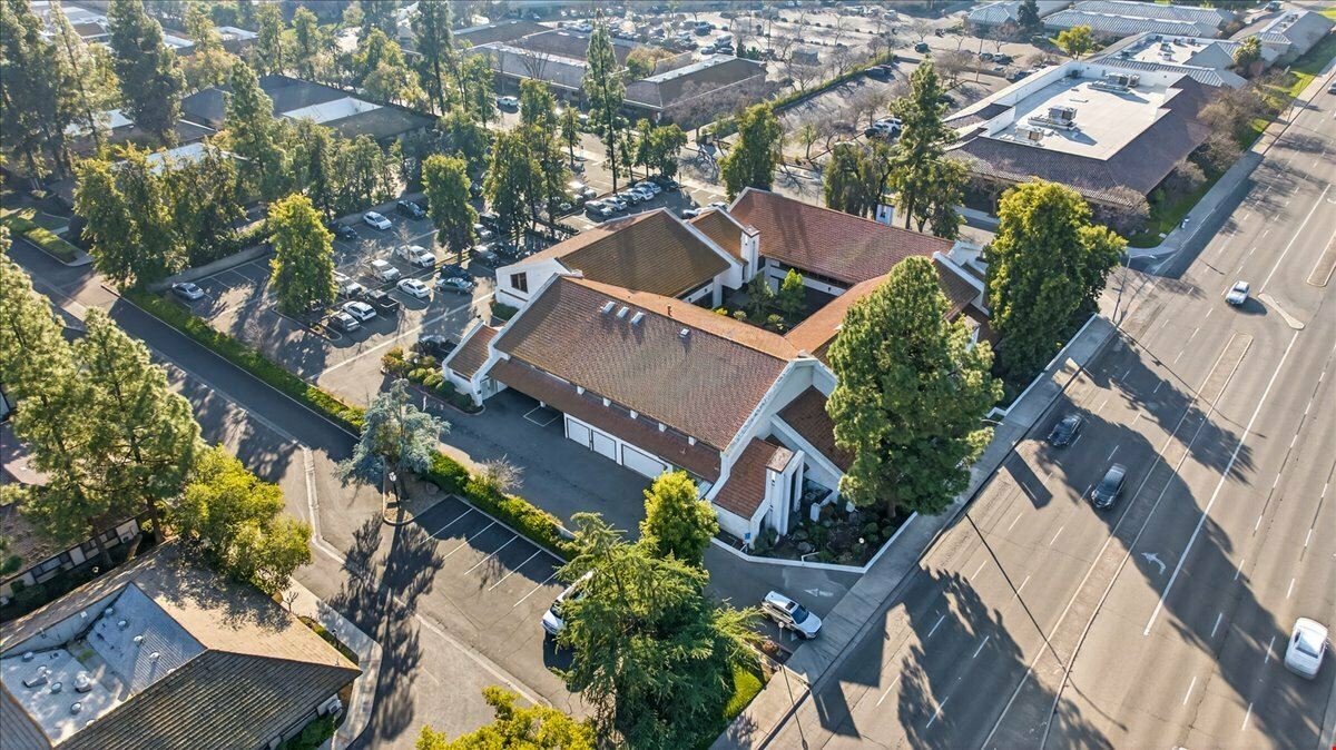 Leased Investment: 6 Remodeled General/Professional Suites