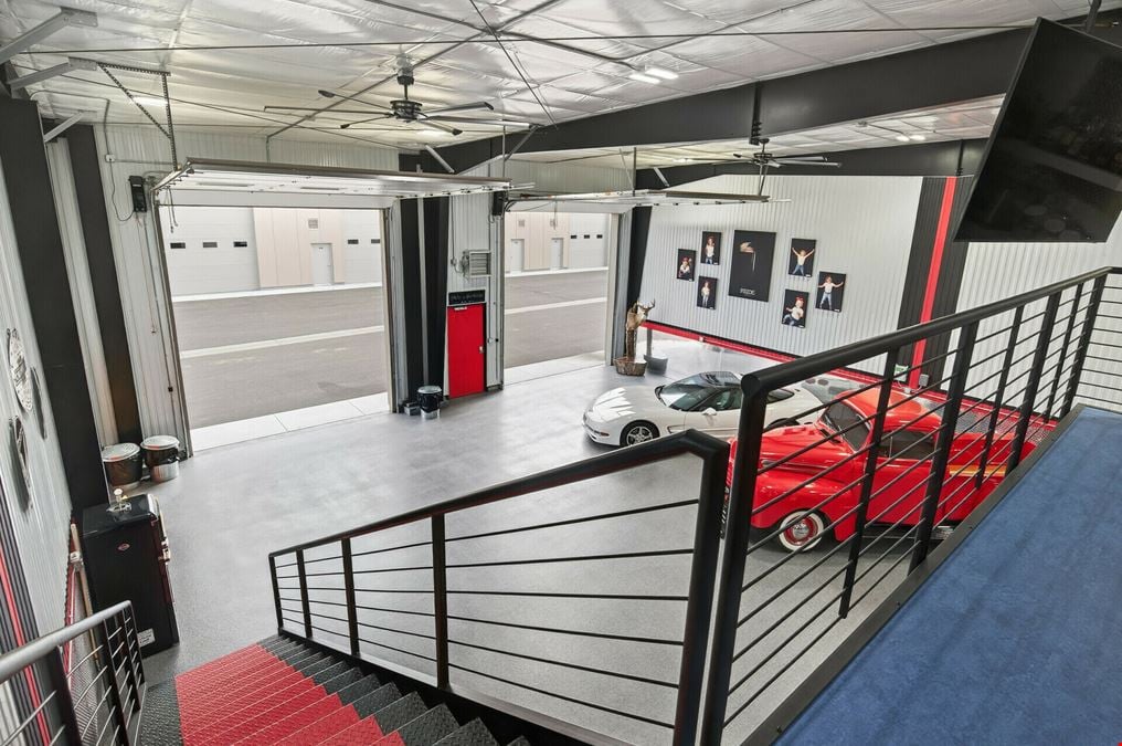 Troy Condo Garages #401 & #402
