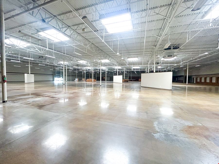 54,375 SF Big Box Retail with Dock-Highs in Power Center