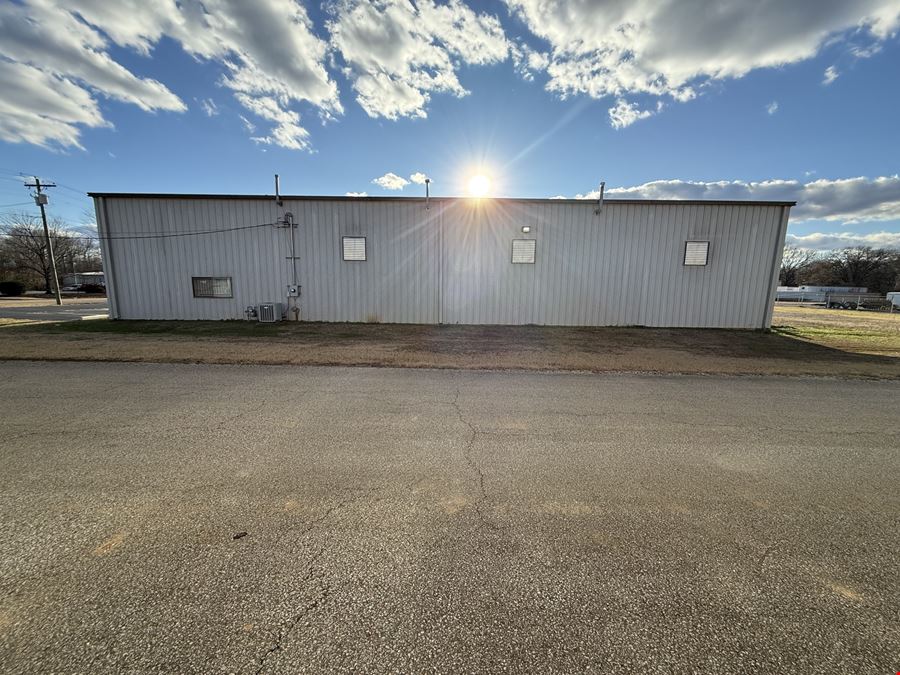 93 Miller Ave