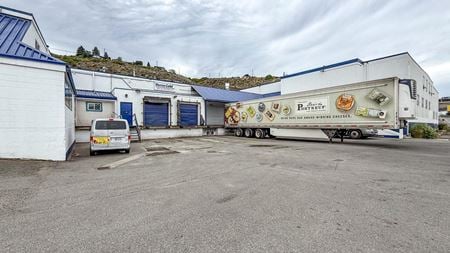 Preview of Industrial space for Rent at 441 Victoria Street West
