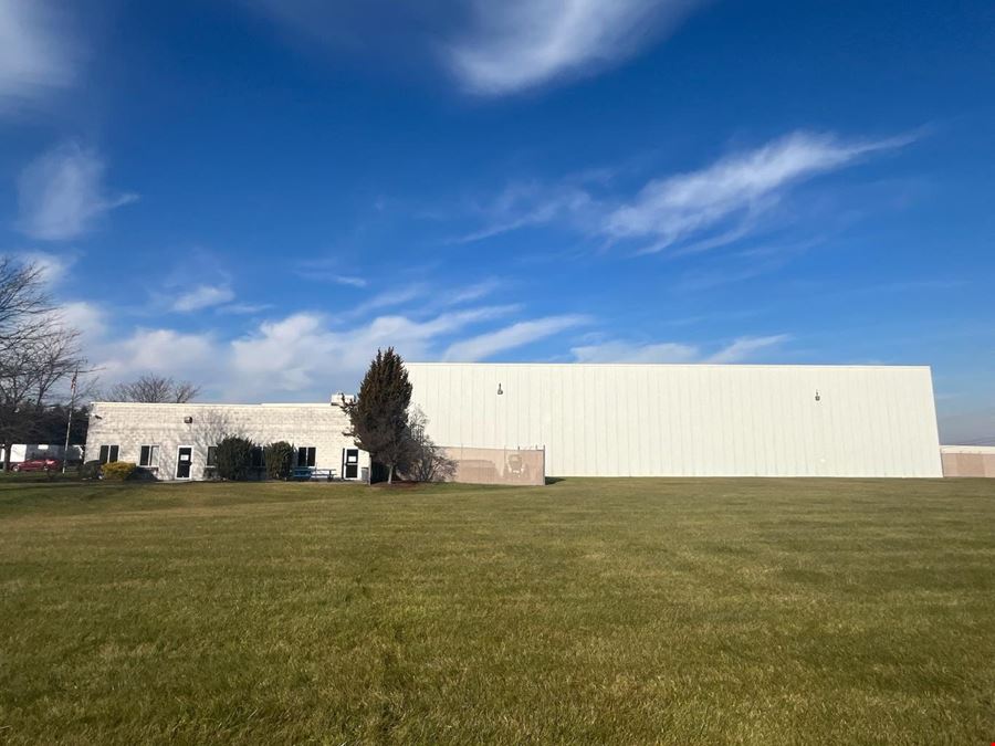 600 Bartlett Dr
