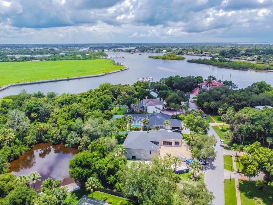 1101 Anclote Blvd Tarpon Springs