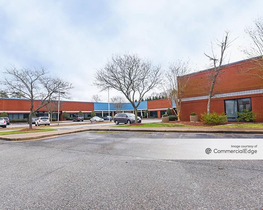 Thimble Shoals Business Center