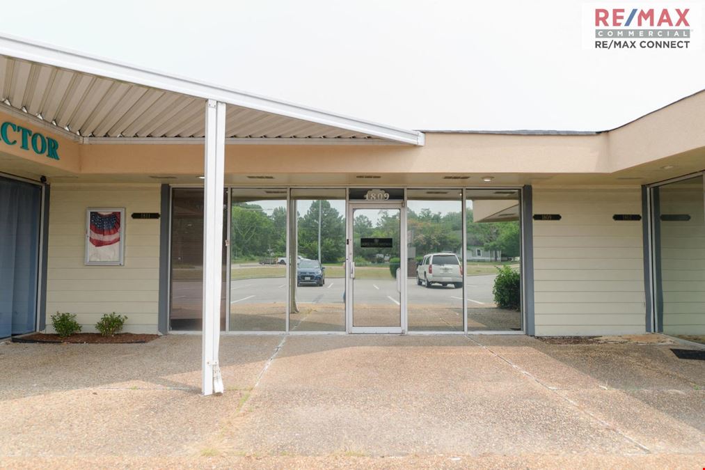 1747-1811 GWMH - The Point Shoppes
