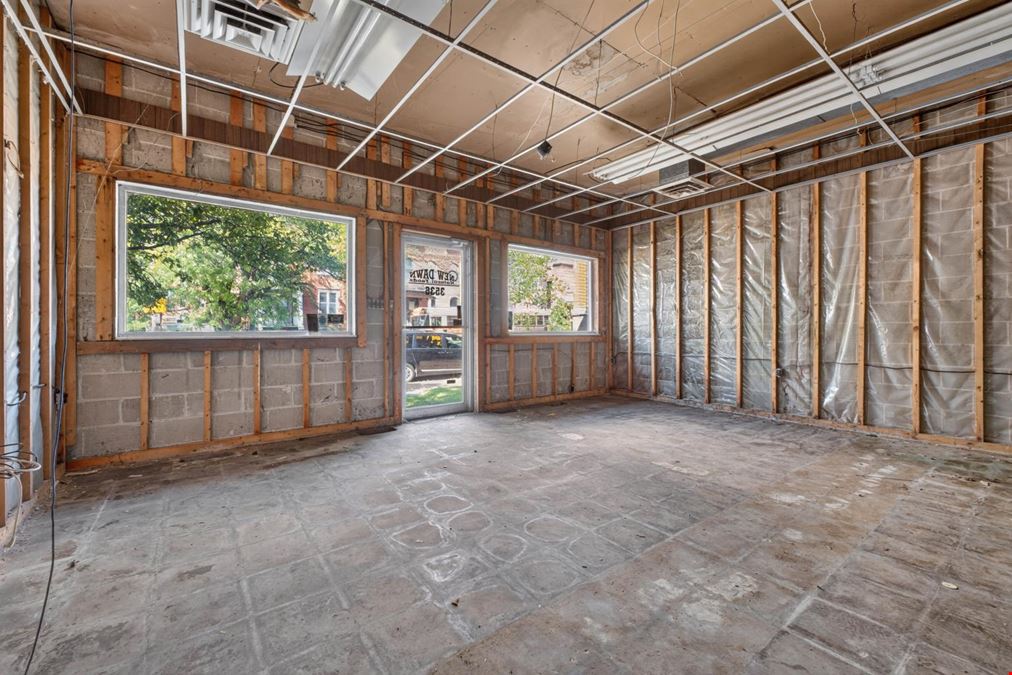 South Grand Freestanding Retail/Office Building