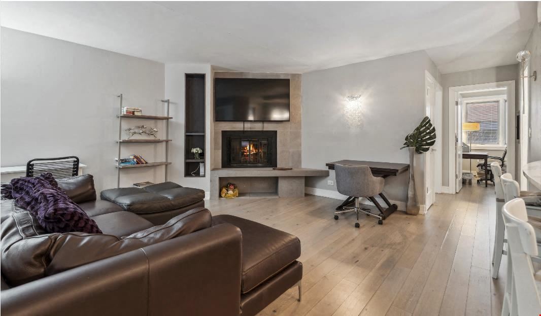 Chicago Airbnb / Development Opportunity