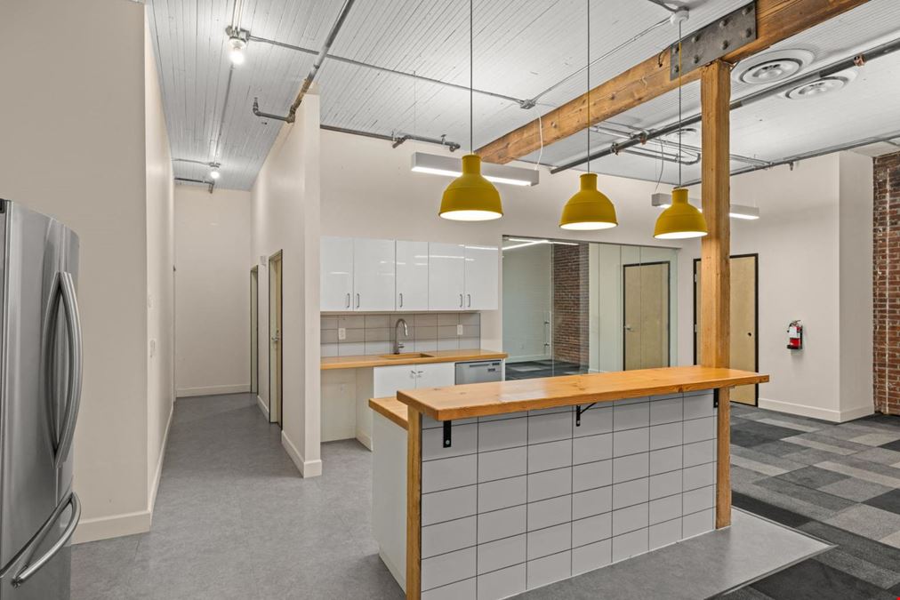 The Loft at 827 SW 2nd Ave
