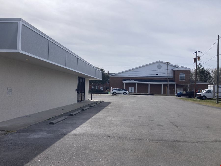 Prime Midtown Wilmington Location- Building + Value Add Land