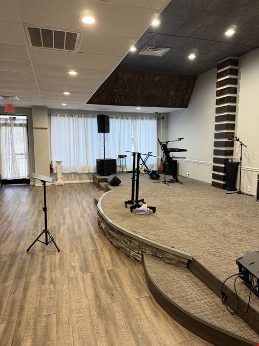 820 Providence Blvd