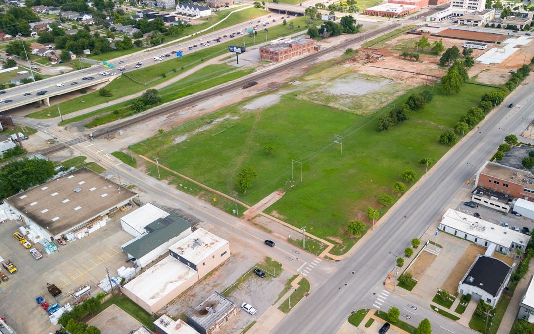 1500 Broadway Land