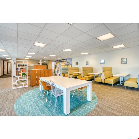 Regus - Montreal - Rene Levesque