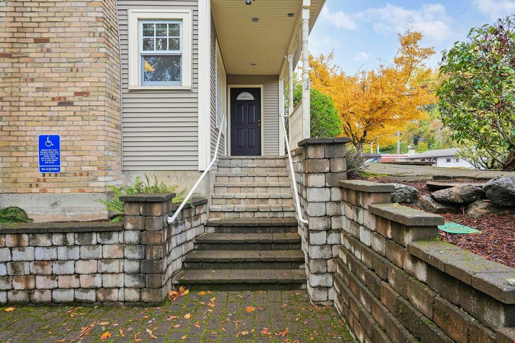 1230 Fairview