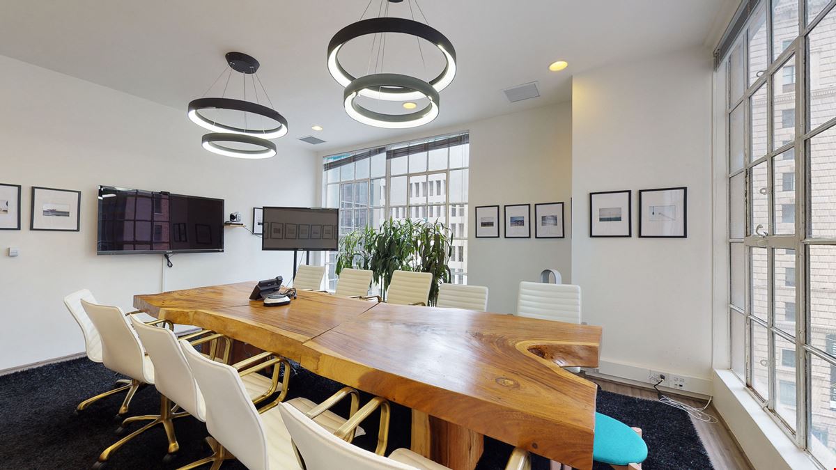 Creative Sublease Available