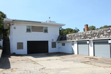 Preview of Industrial space for Rent at 1515 N Broadway St