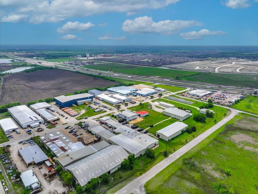 Light Industrial Investment Sale in Royse City, TX