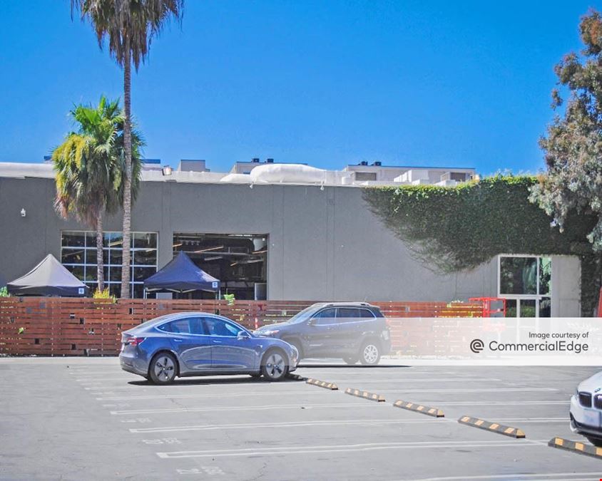 13335 Maxella Ave.