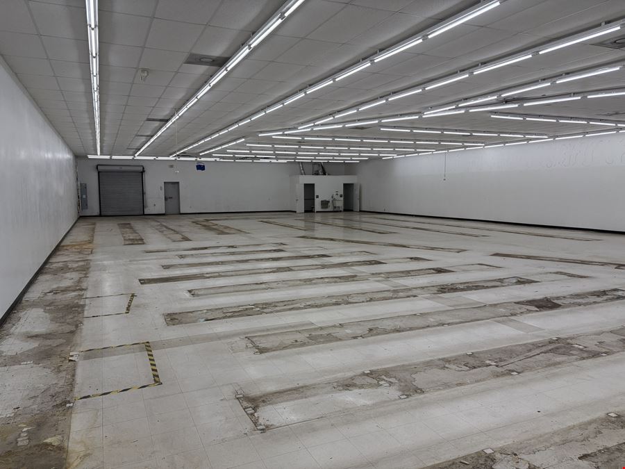 Former Advance Auto Parts Available