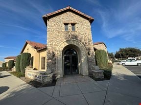217 E Caldwell Ave