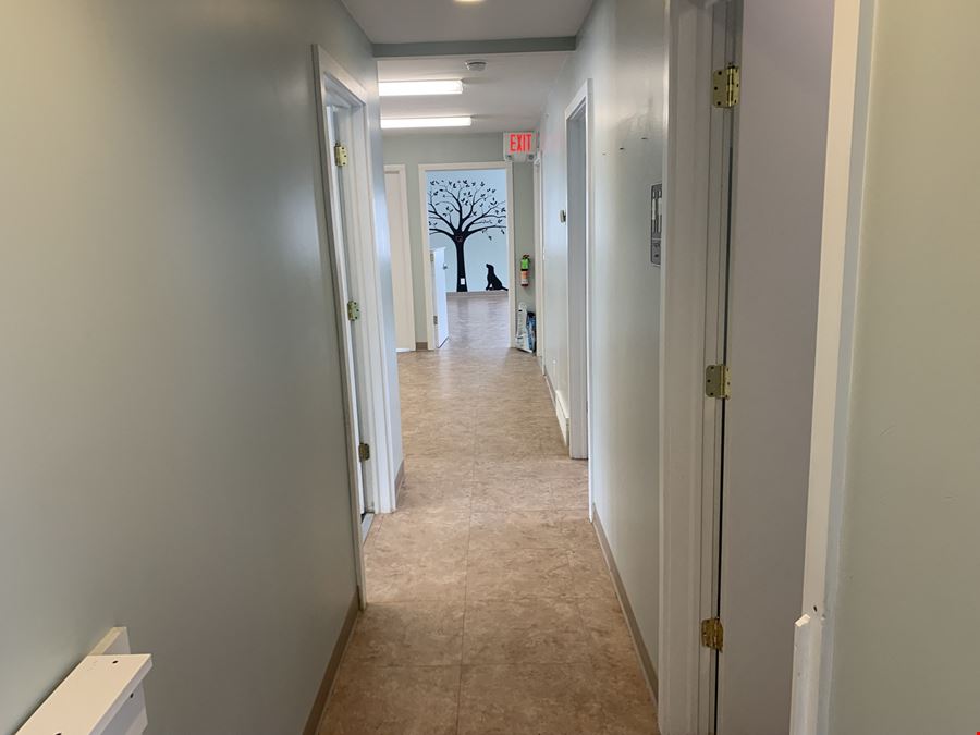 1212 Bay Road