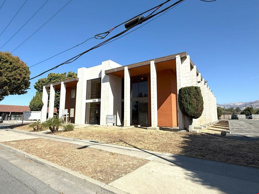 Multi-Tenant Medical Office Building