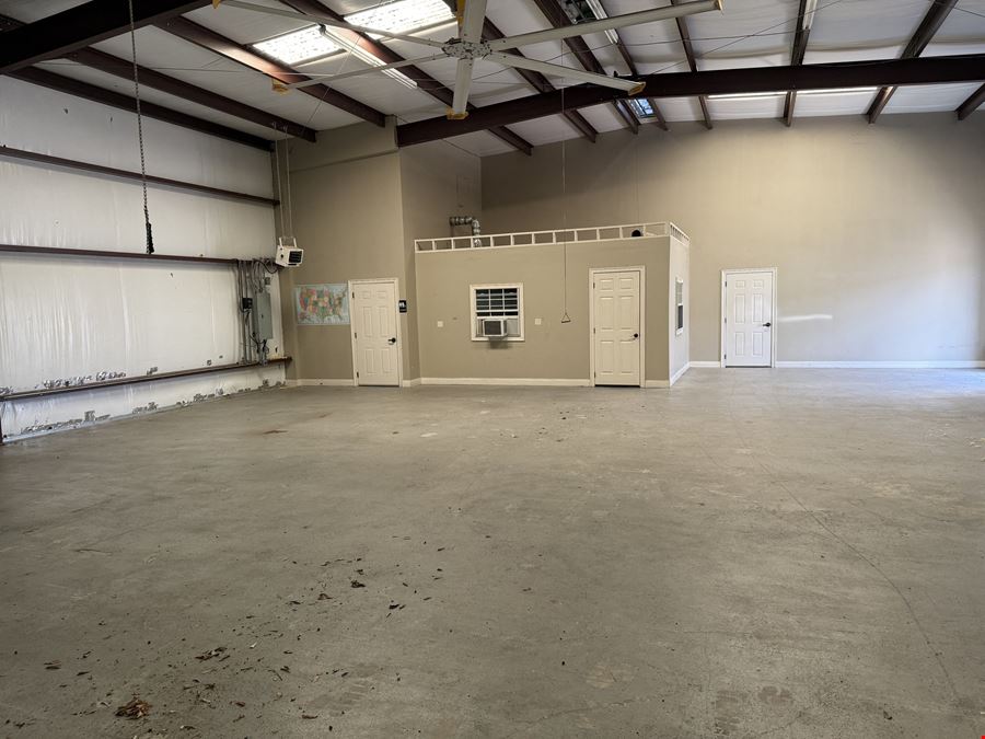 Office/Warehouse for Lease