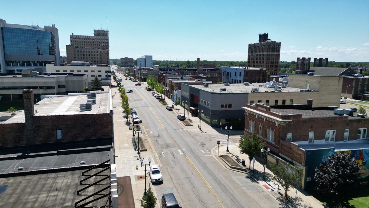 123 North Saginaw