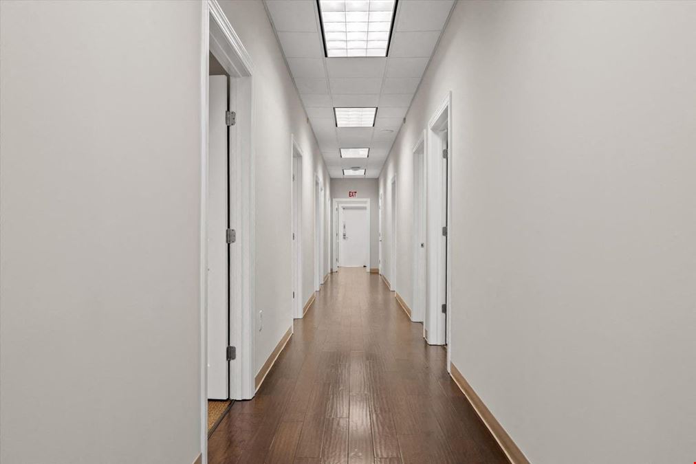 East Brainerd Office Suite 7 Private Offices 