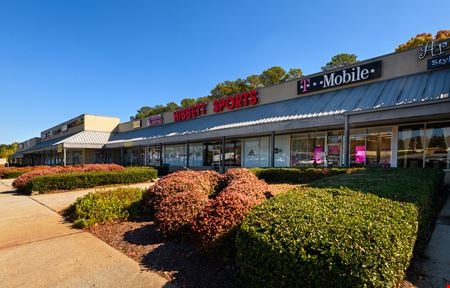 Preview of Retail space for Rent at 5203-5291 Memorial Dr